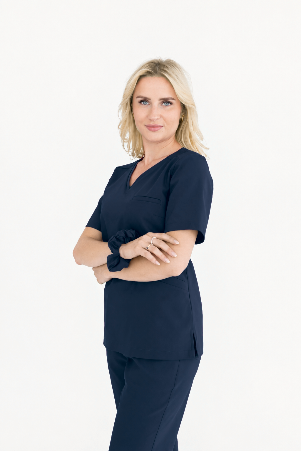 Bluza medyczna damska w serek Vera, kolor granatowy, przód